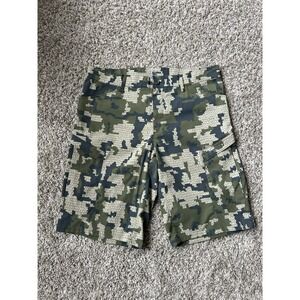 Kuiu Kutana Camo Shorts Size 38 Hunting Outdoors Hiking  Lightweight 12"